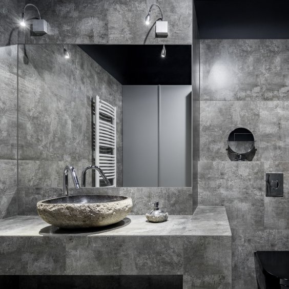 déco minimaliste pour cette salle de bain en pierre