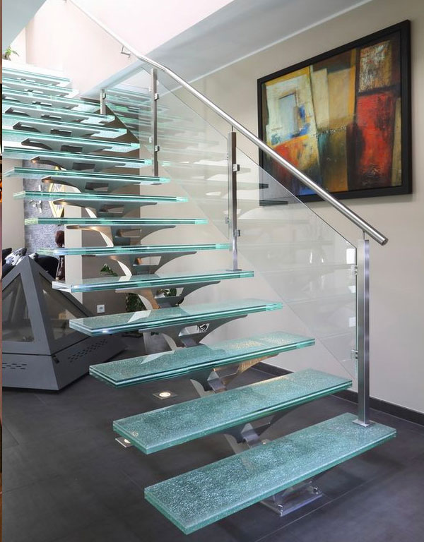escalier en verre effet brisé