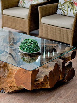 Tendance 2021 : la table en verre et en bois s’invite dans votre salon !