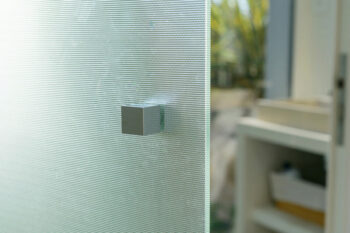 Verre sur mesure trempé master point
