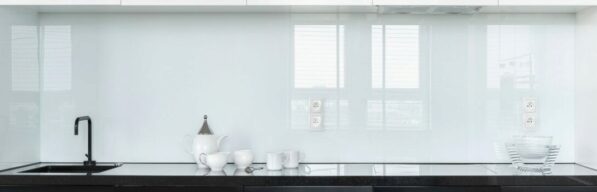Verre et miroir sur mesure Verre et miroir sur mesure